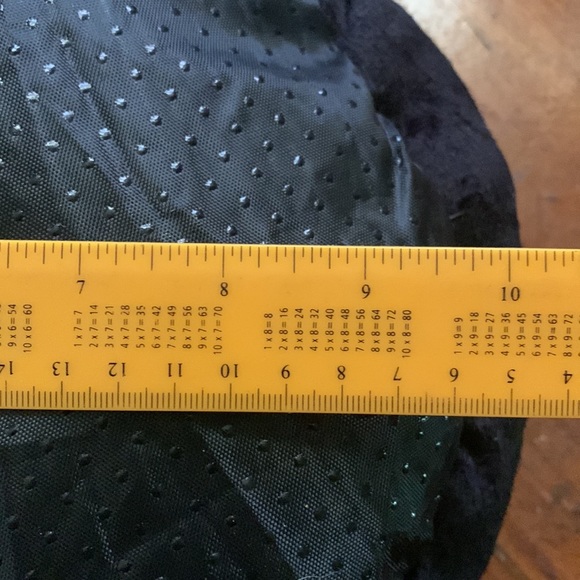 HOST PICK Bundle of Cozy comfortable very small kitten cat bed plus 3 items - Picture 6 of 12